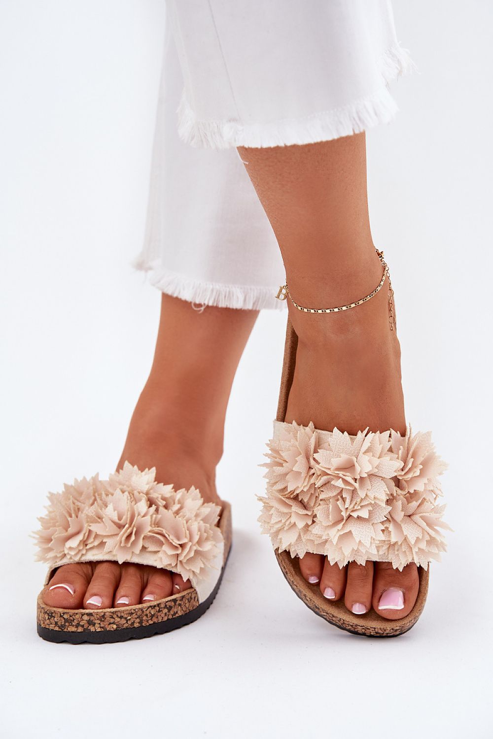 Clacquettes model 215748 Step in style