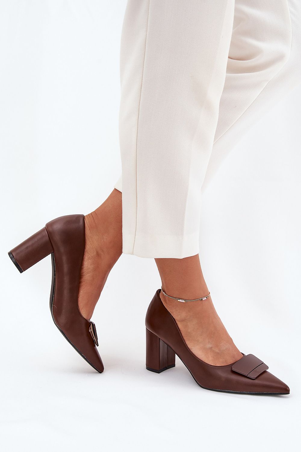 Escarpins talon large model 216087 Step in style
