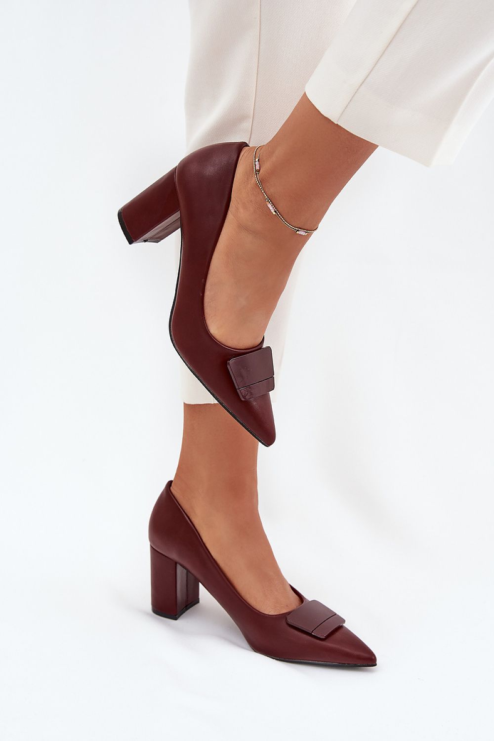 Escarpins talon large model 216088 Step in style