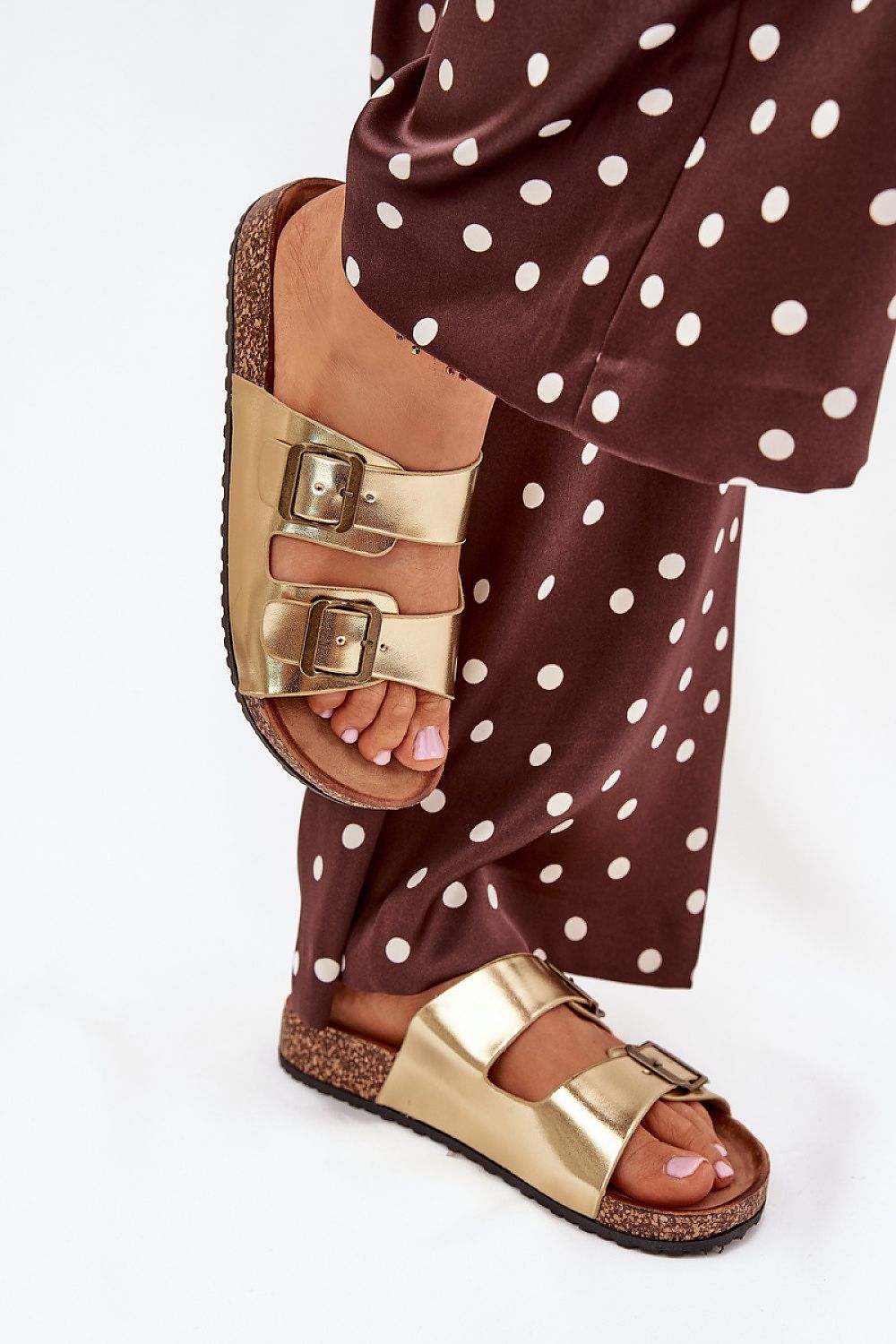 Clacquettes model 216127 Step in style