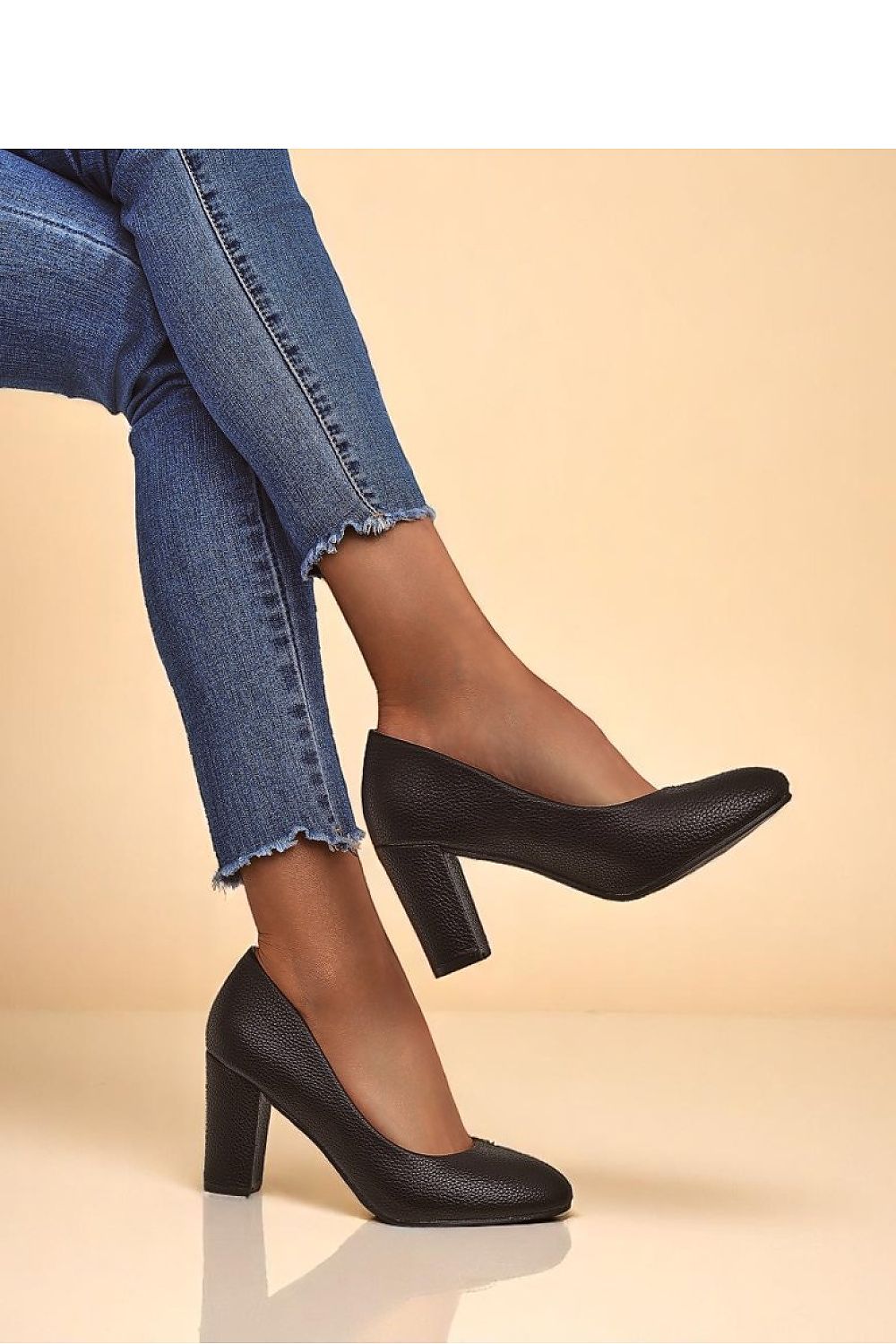 Escarpins talon large model 216267 PRIMO
