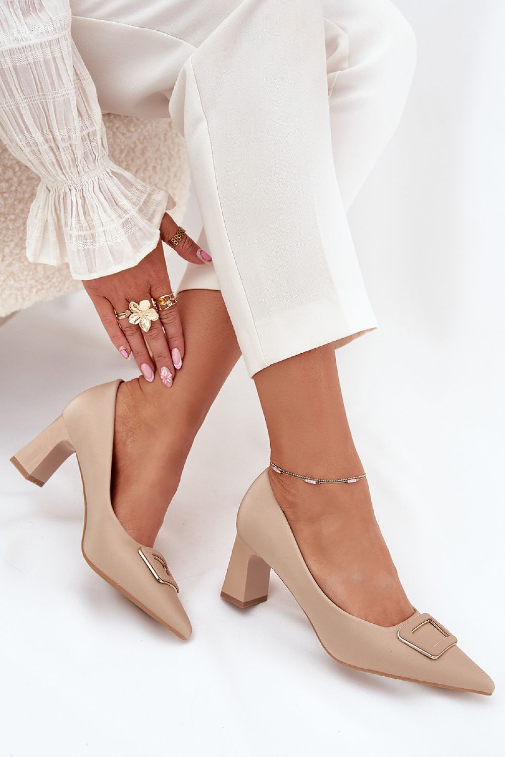 Escarpins talon large model 216314 Step in style