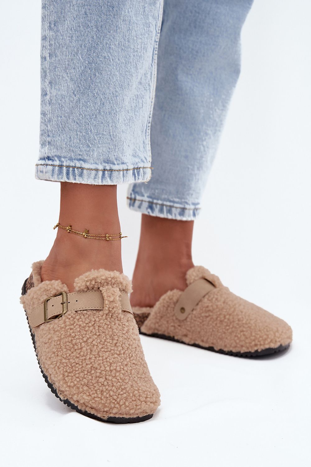 Pantoufles model 217492 Step in style