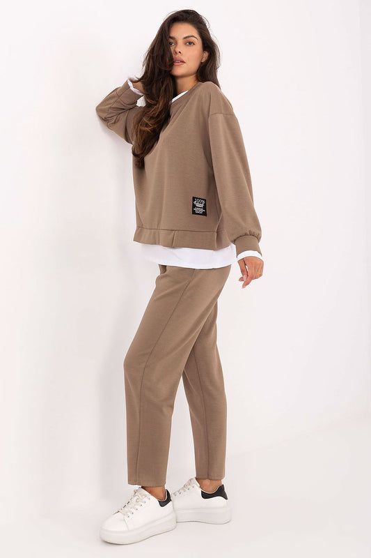 L`ensemble model 217999 Rue Paris