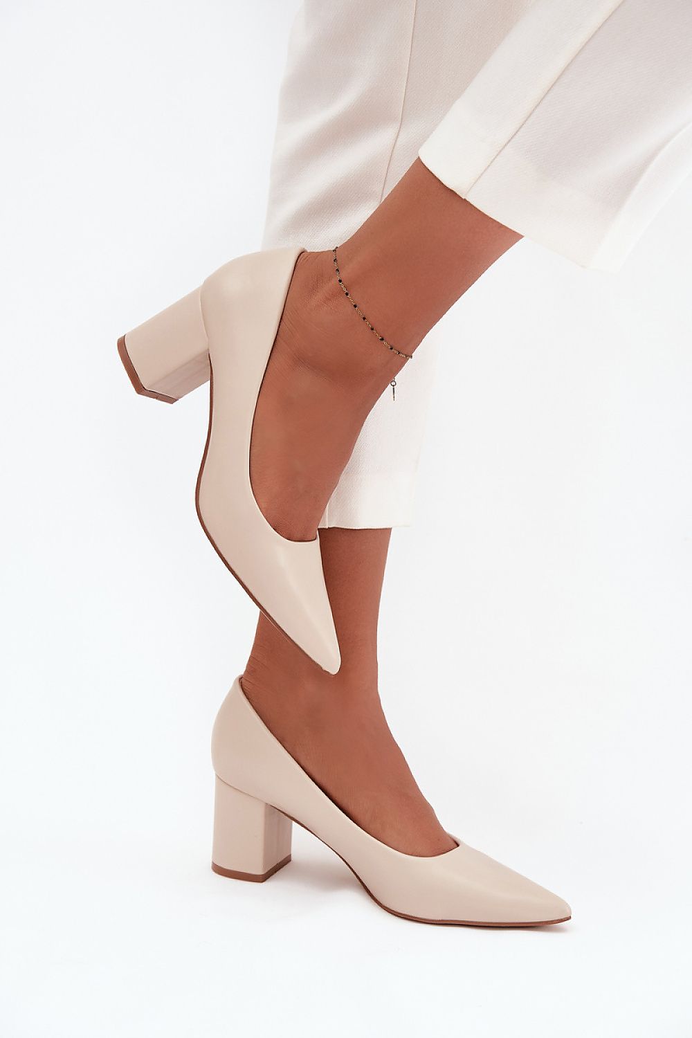 Escarpins talon large model 218681 Step in style