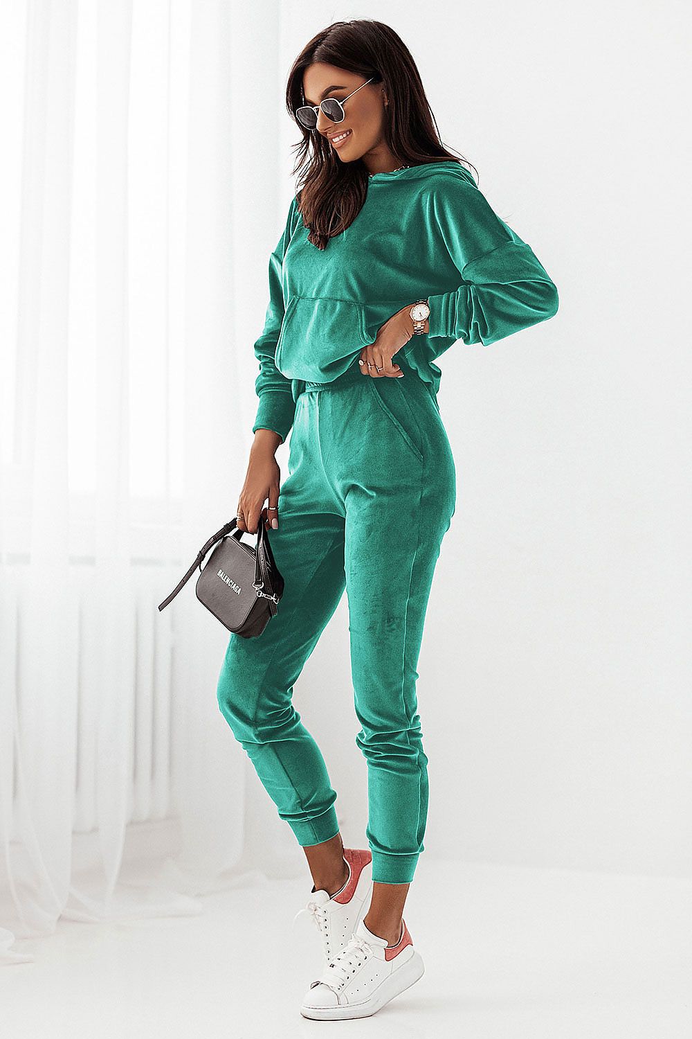 L`ensemble model 159405 IVON