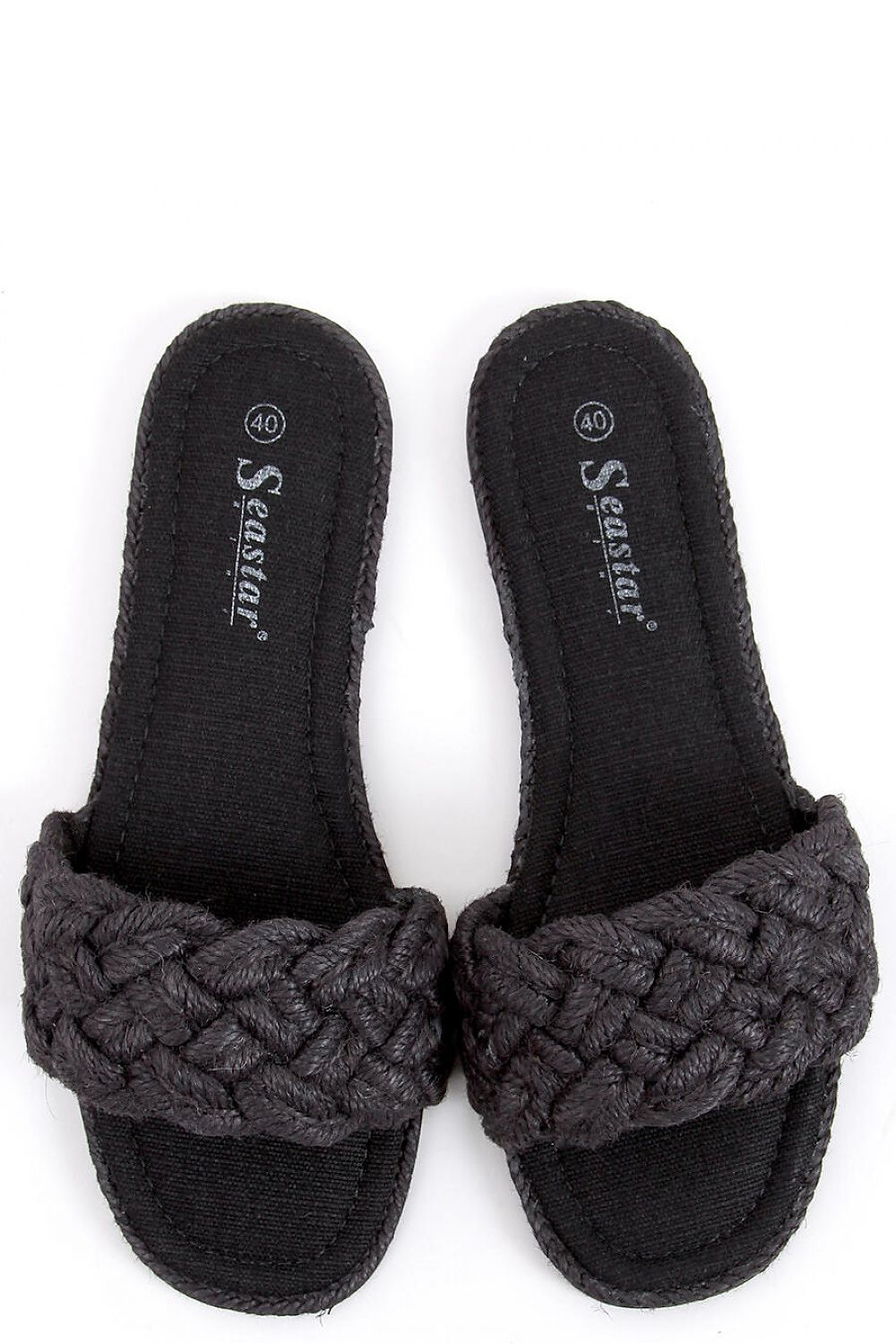 Clacquettes model 165228 Inello