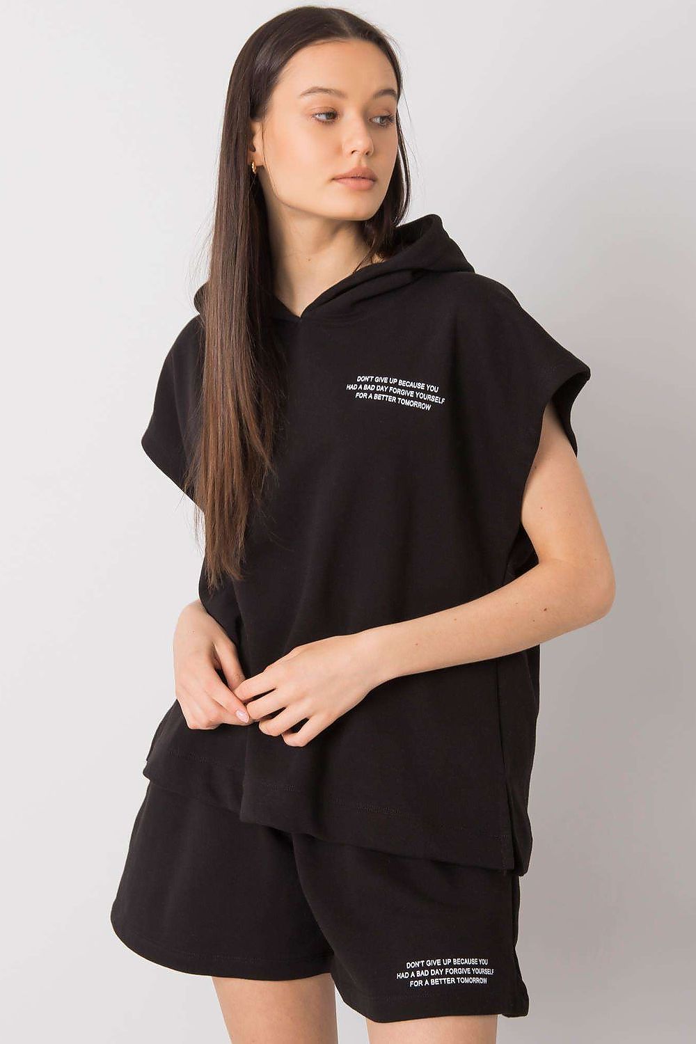 L`ensemble model 168929 Rue Paris
