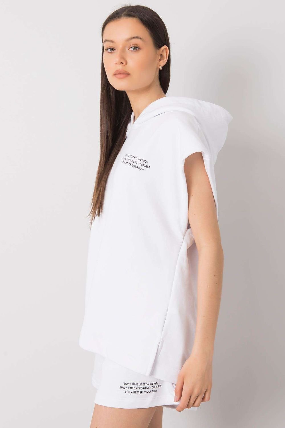 L`ensemble model 168929 Rue Paris