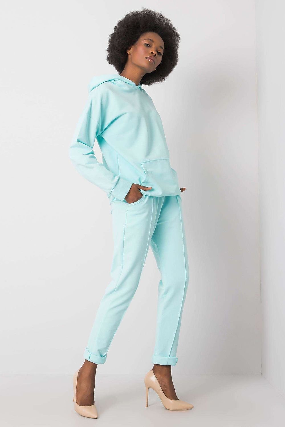 L`ensemble model 168934 Rue Paris