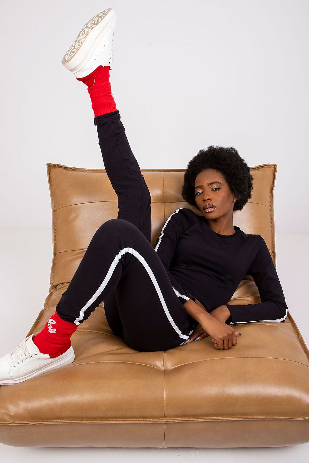 L`ensemble model 168939 Rue Paris