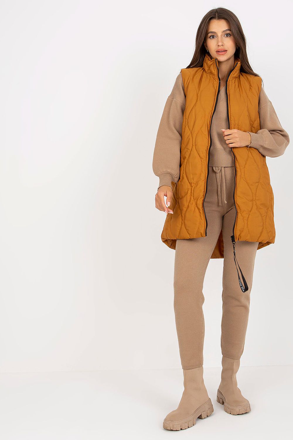 Vest model 170353 Rue Paris