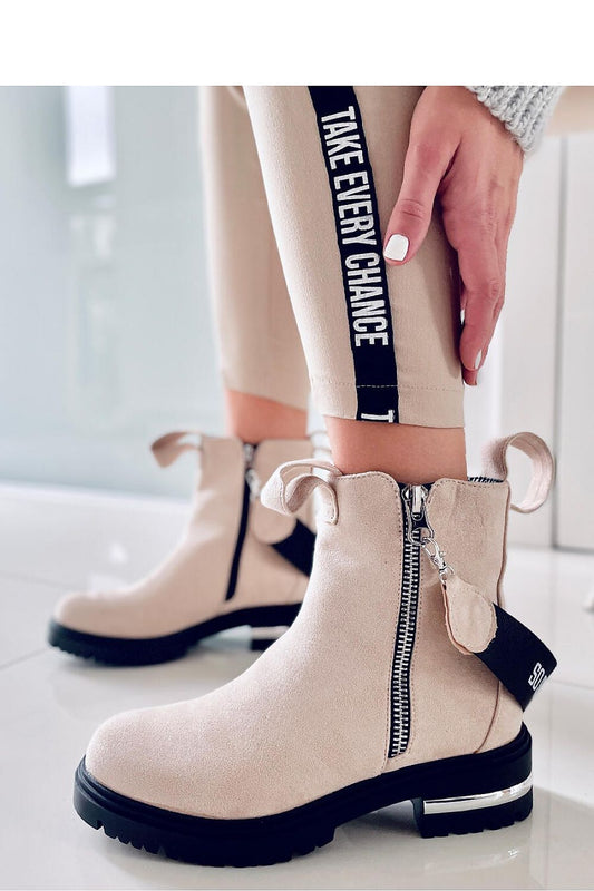 Bottes model 171504 Inello