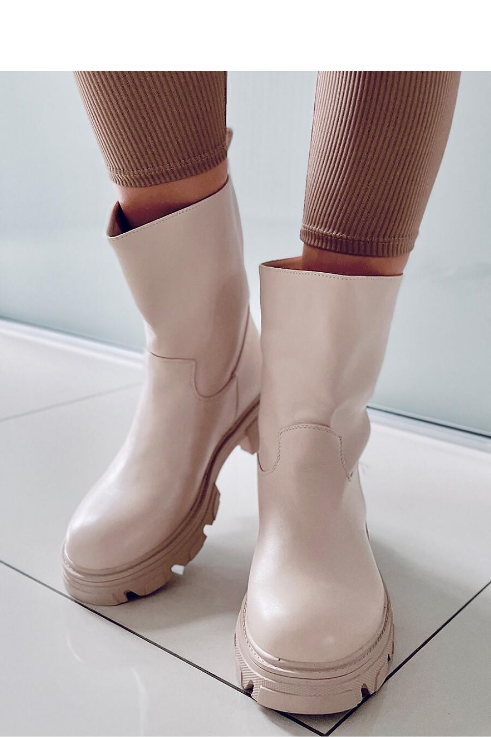 Bottes model 171946 Inello