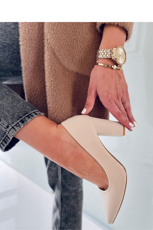 Wide heel pumps model 172836 Inello