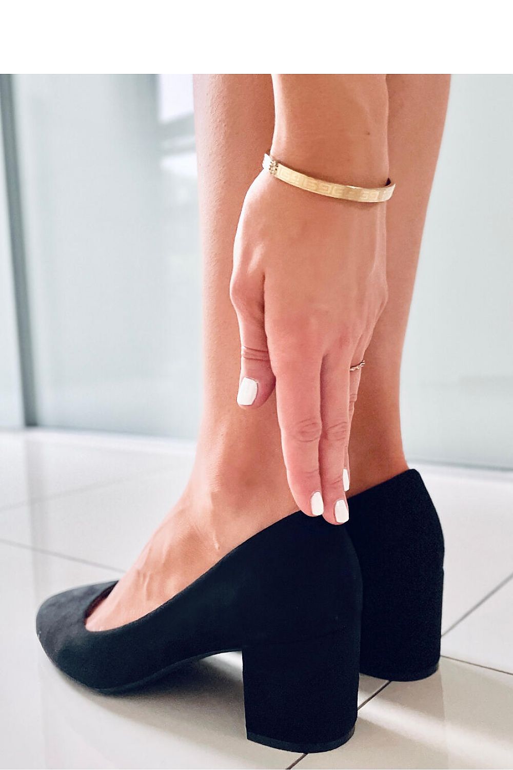 Wide heel pumps model 174108 Inello
