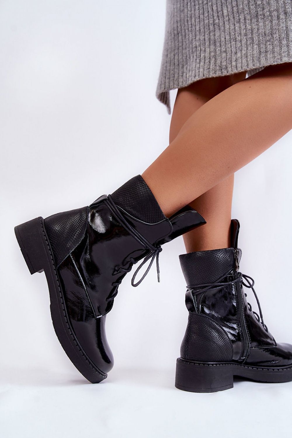 Boots model 174790 Step in style