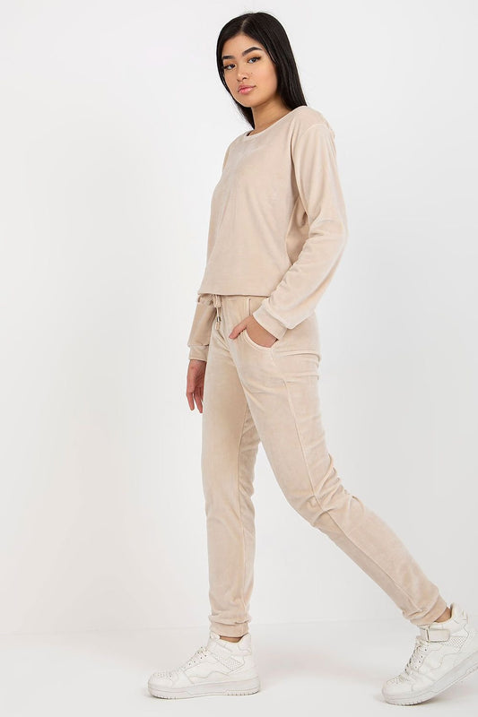 L`ensemble model 175112 Rue Paris