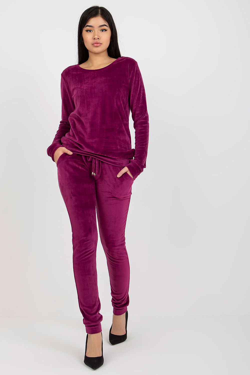 L`ensemble model 175112 Rue Paris