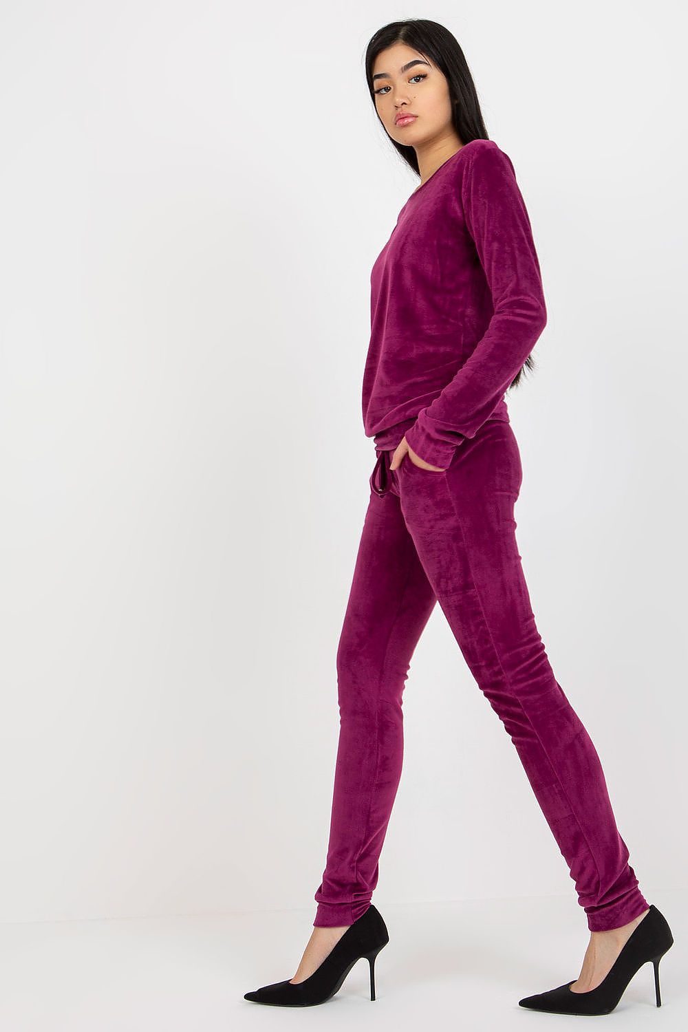 L`ensemble model 175112 Rue Paris