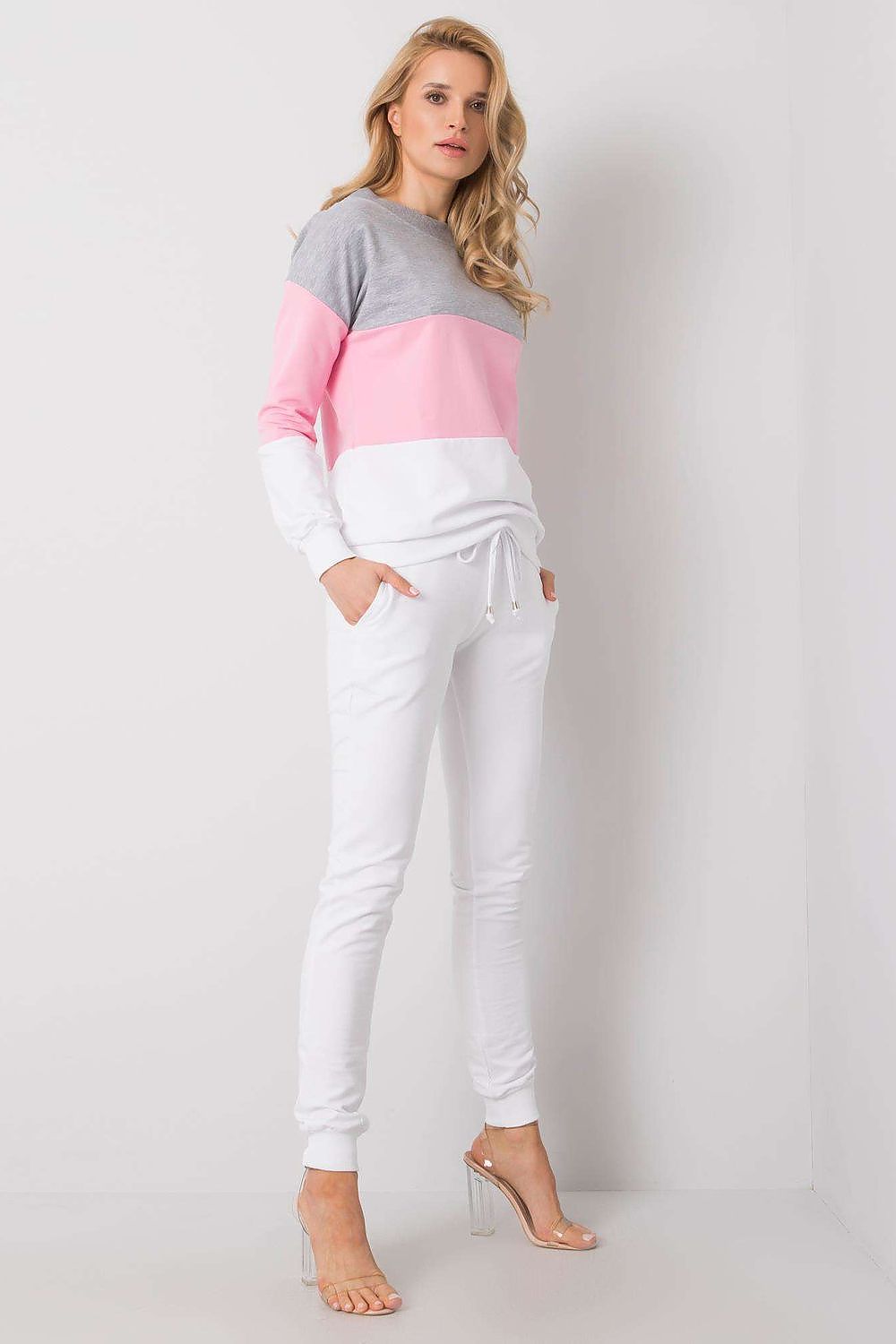 L`ensemble model 175129 Rue Paris