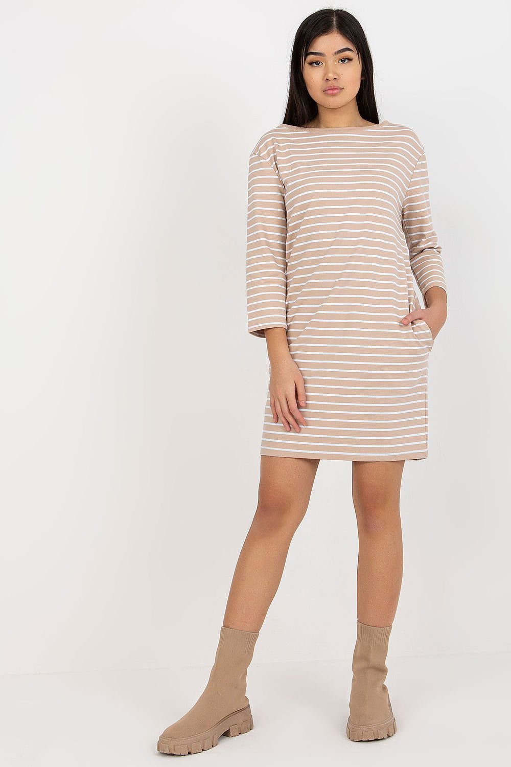 Robe de jour model 175411 Rue Paris