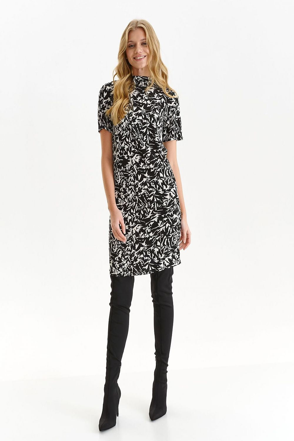 Day dress model 175907 Top Secret