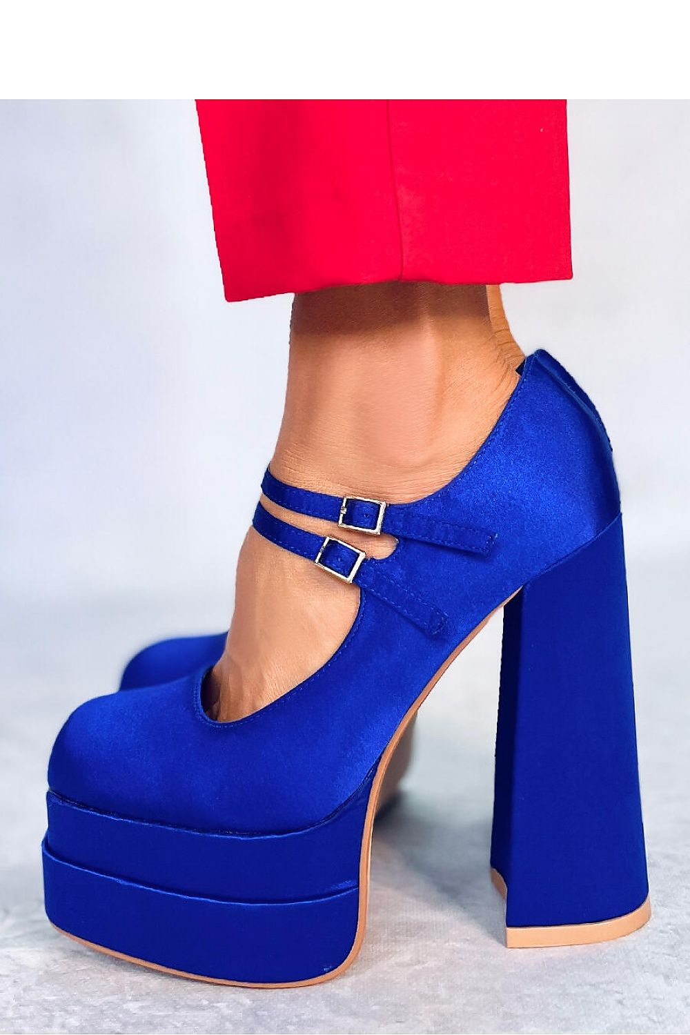 Inello model 176975 platform pumps