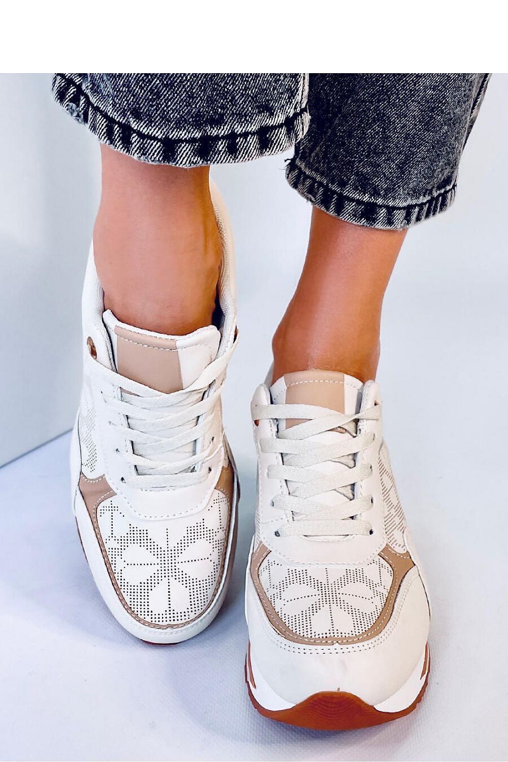 Buskin sneakers model 178755 Inello