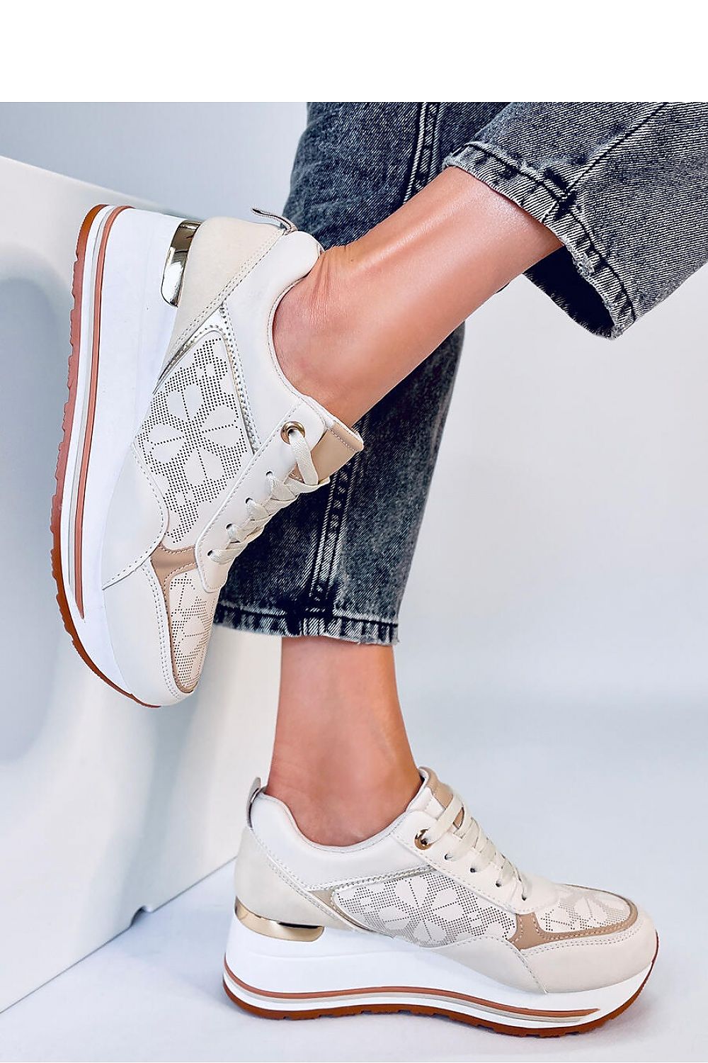 Buskin sneakers model 178755 Inello