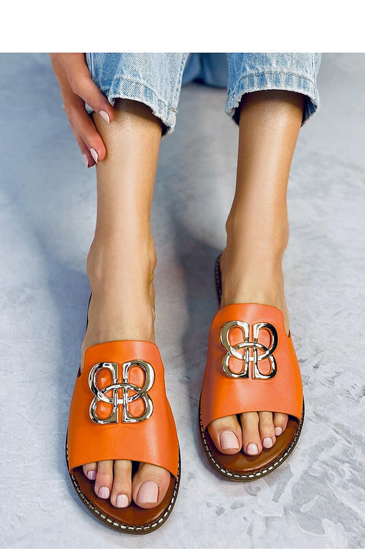 Clacquettes model 178861 Inello