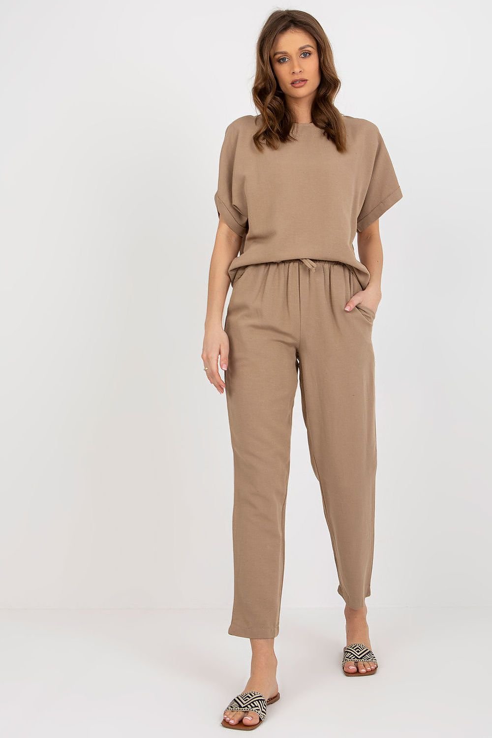 L`ensemble model 179029 Rue Paris