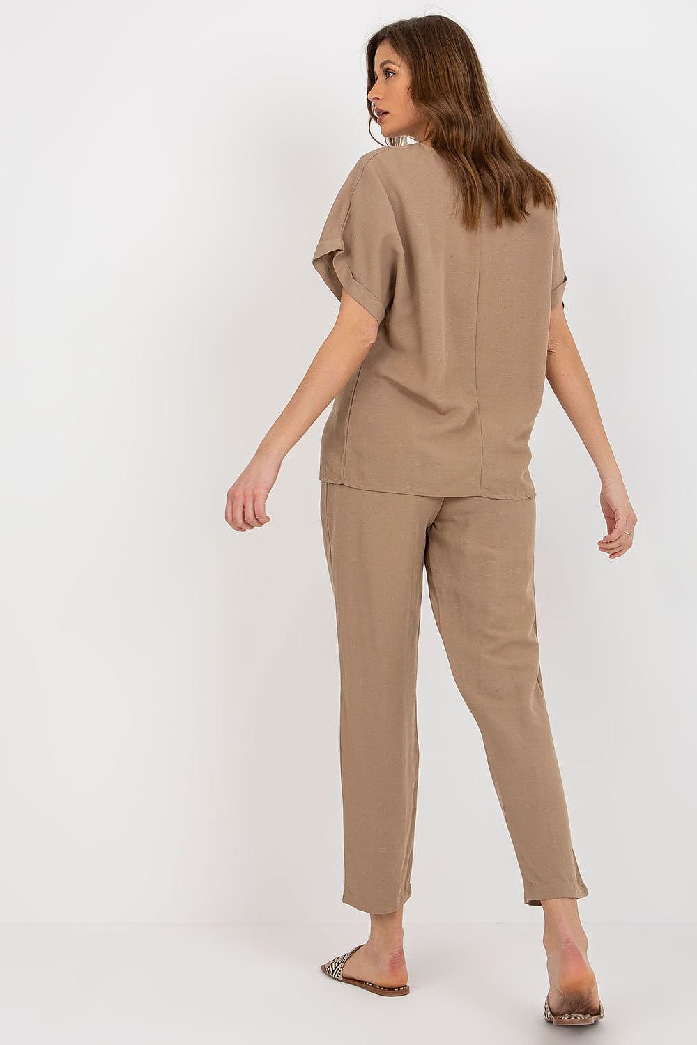 L`ensemble model 179029 Rue Paris