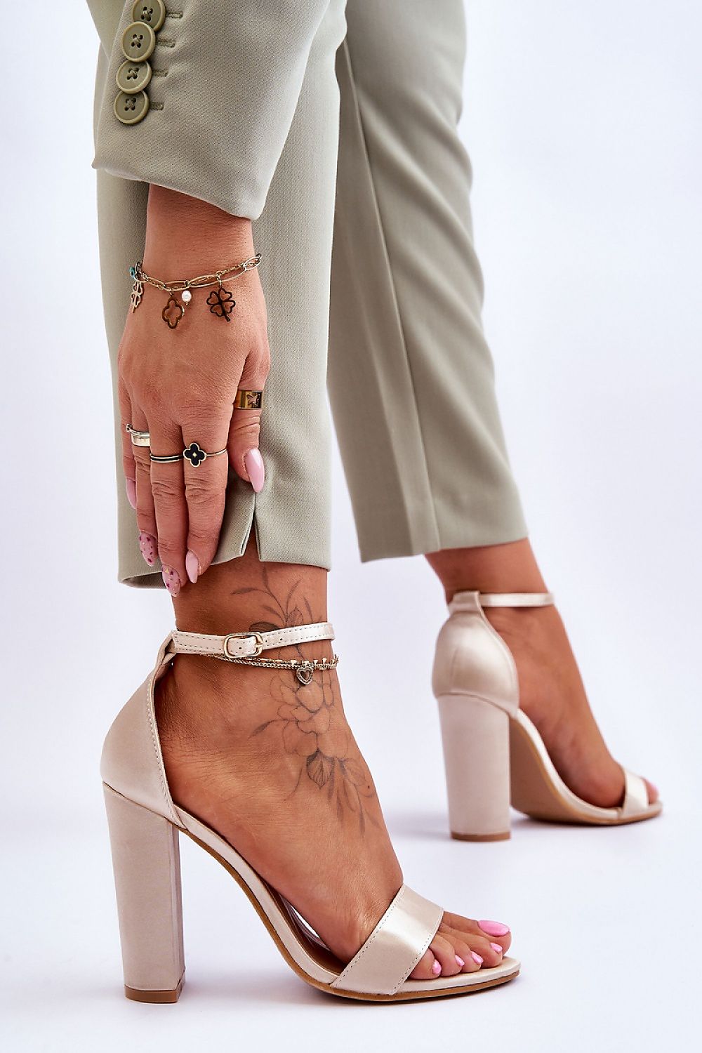 Heeled sandals model 179096 Step in style