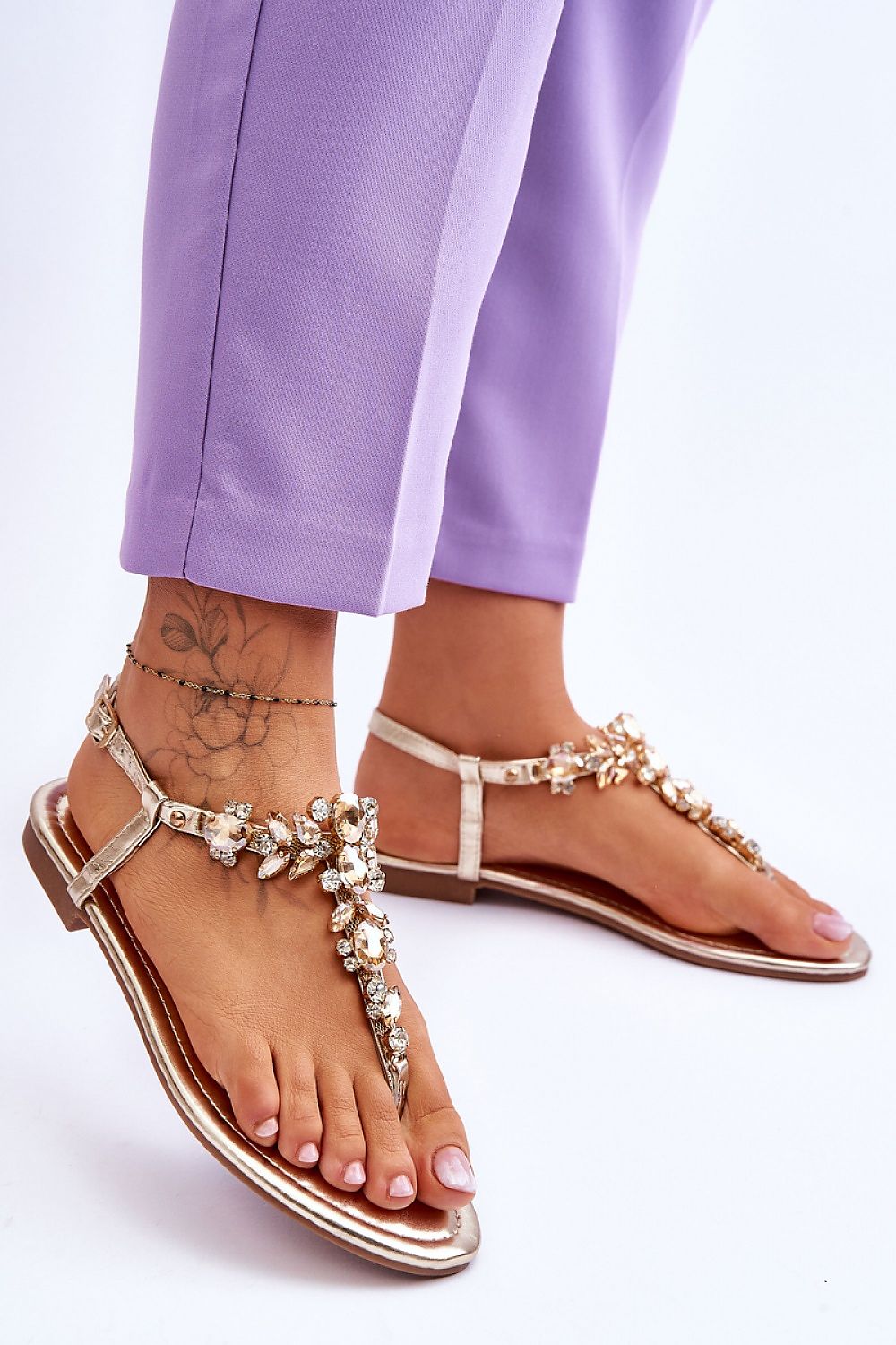 Sandals model 180129 Step in style