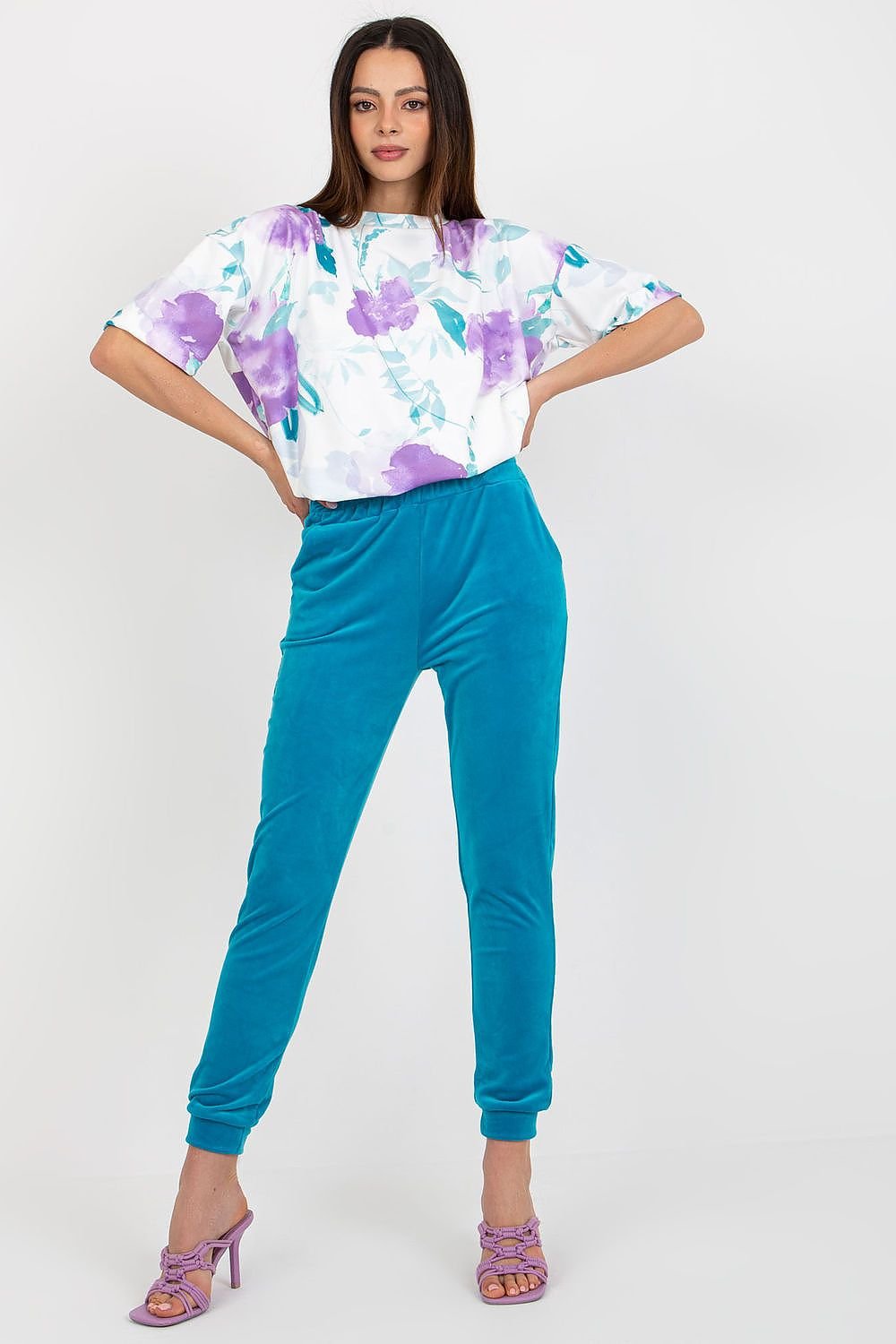 L`ensemble model 180211 Rue Paris