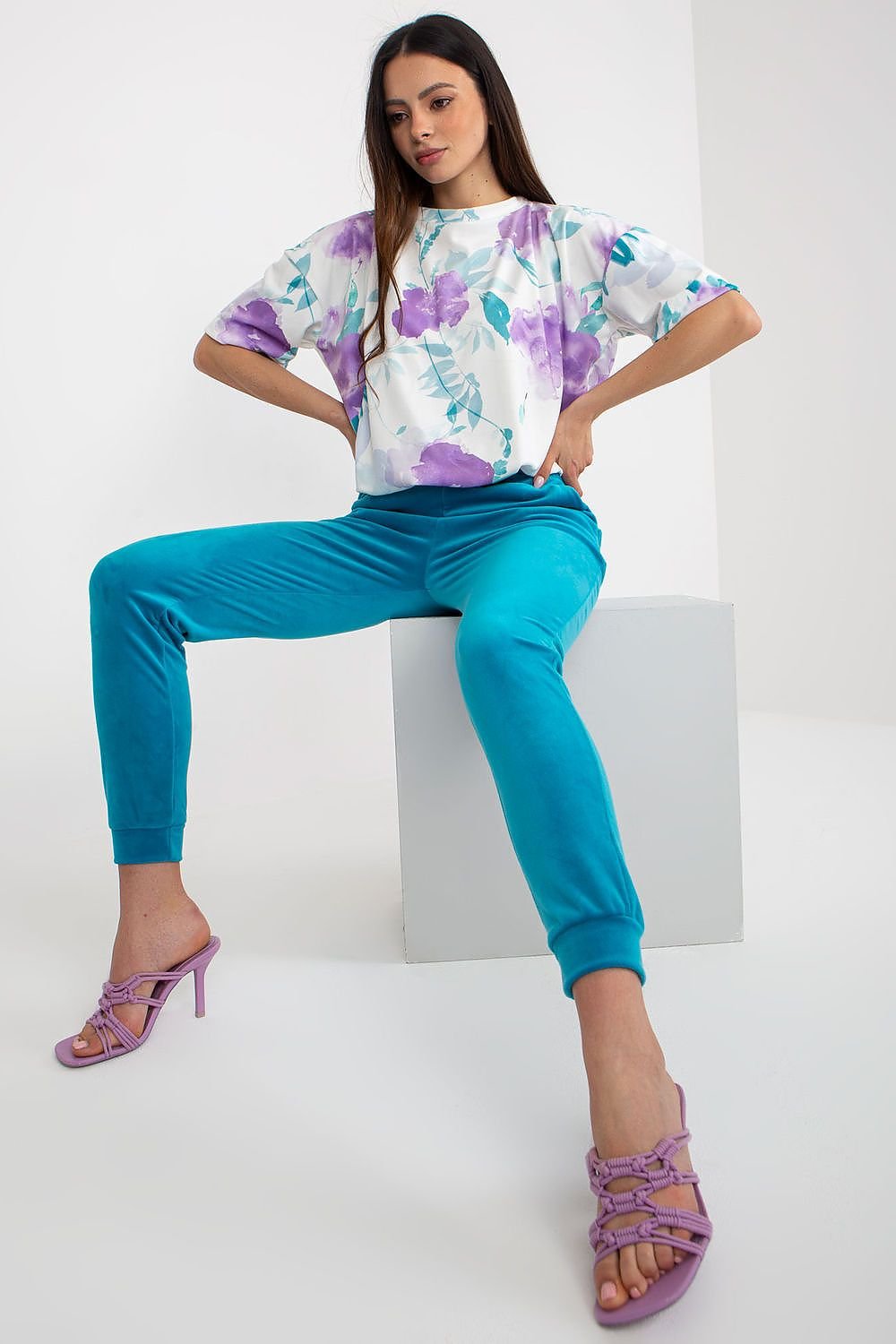 L`ensemble model 180211 Rue Paris