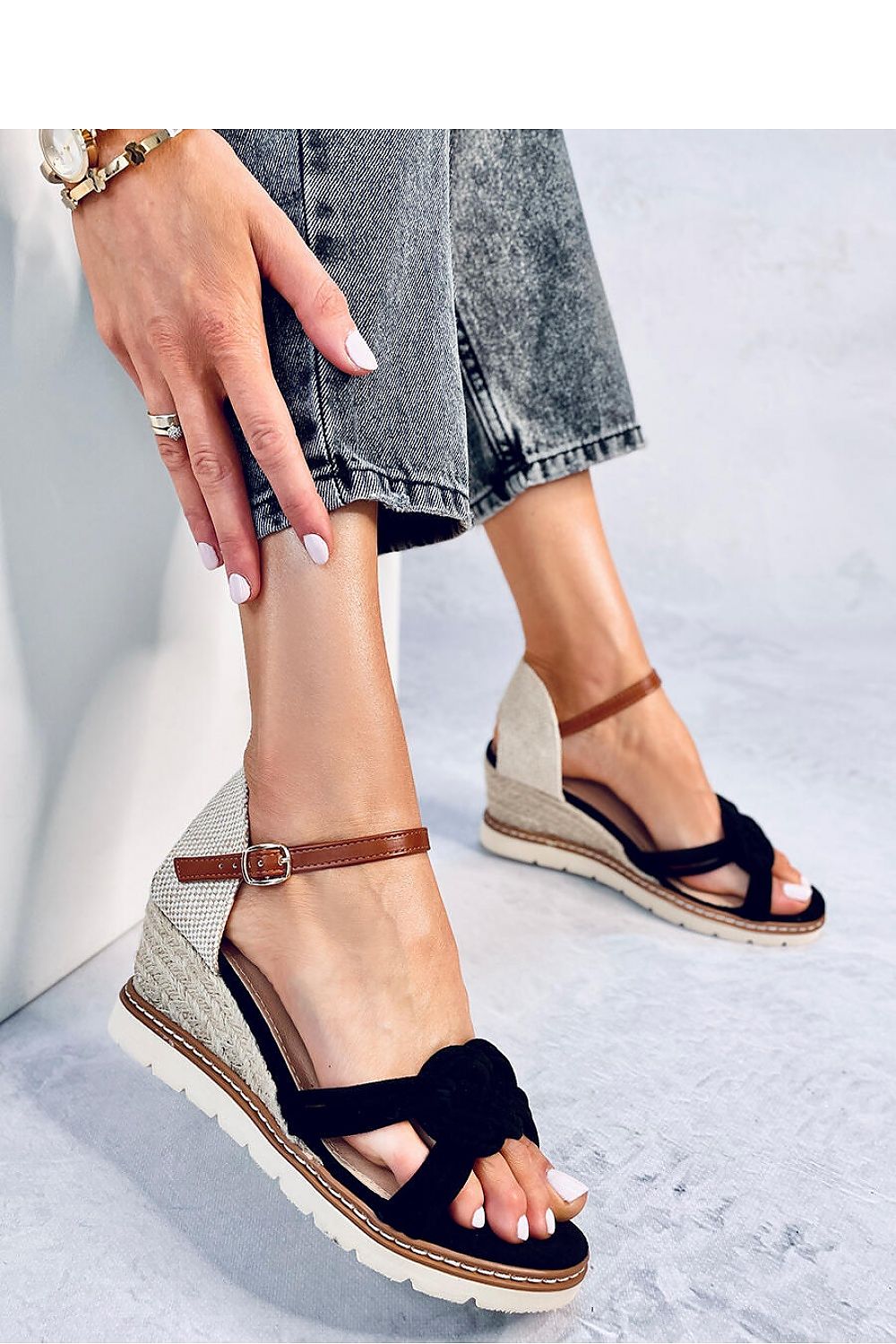 Heeled sandals model 180565 Inello