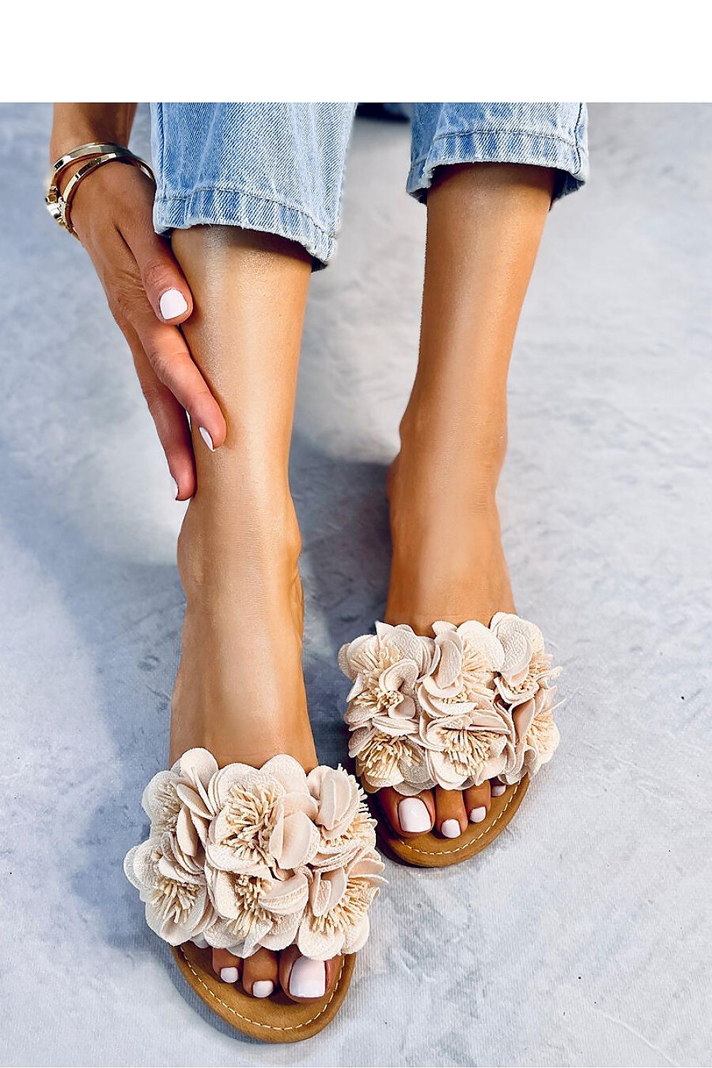Clacquettes model 180586 Inello