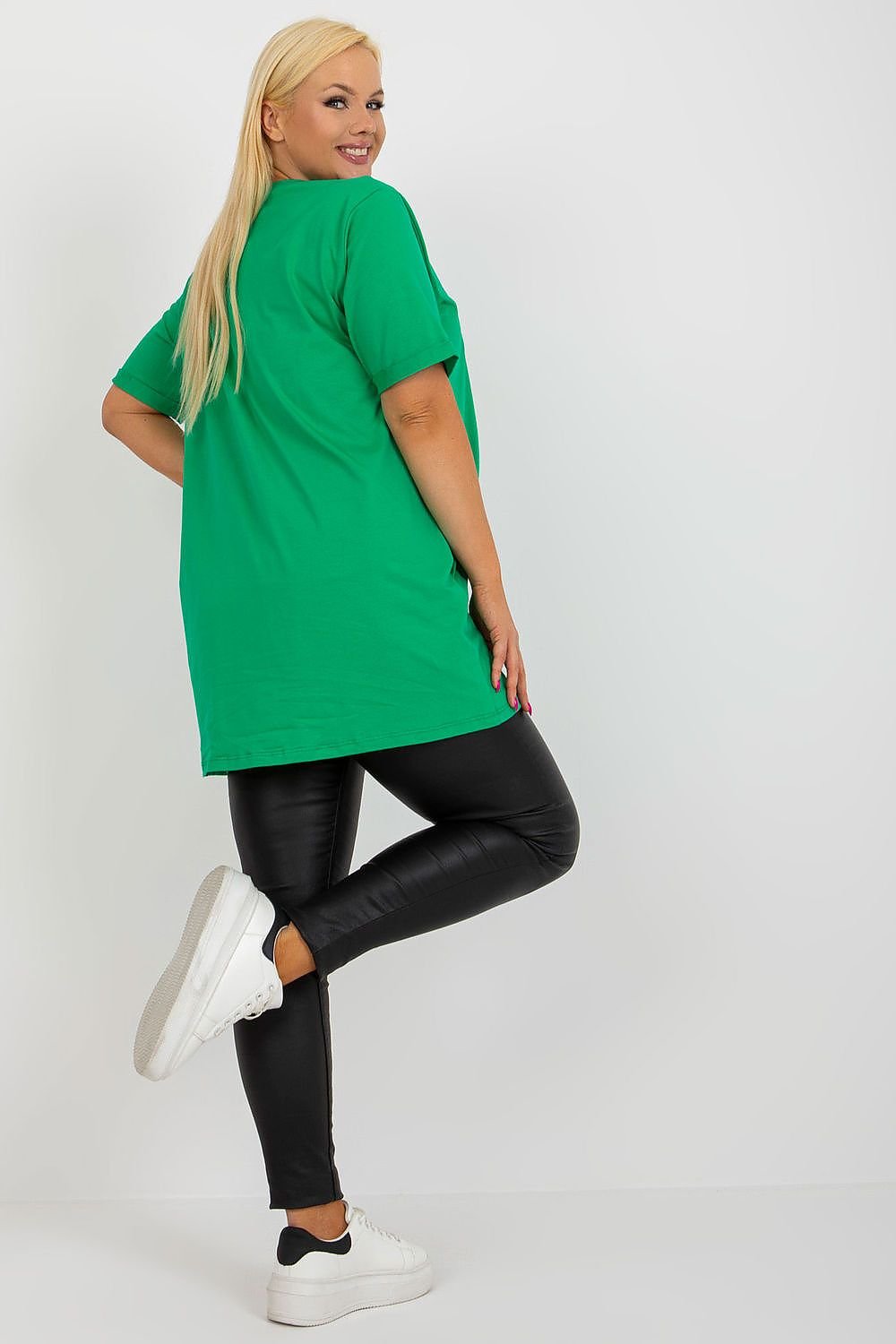 Chemisier grande taille model 180976 Relevance