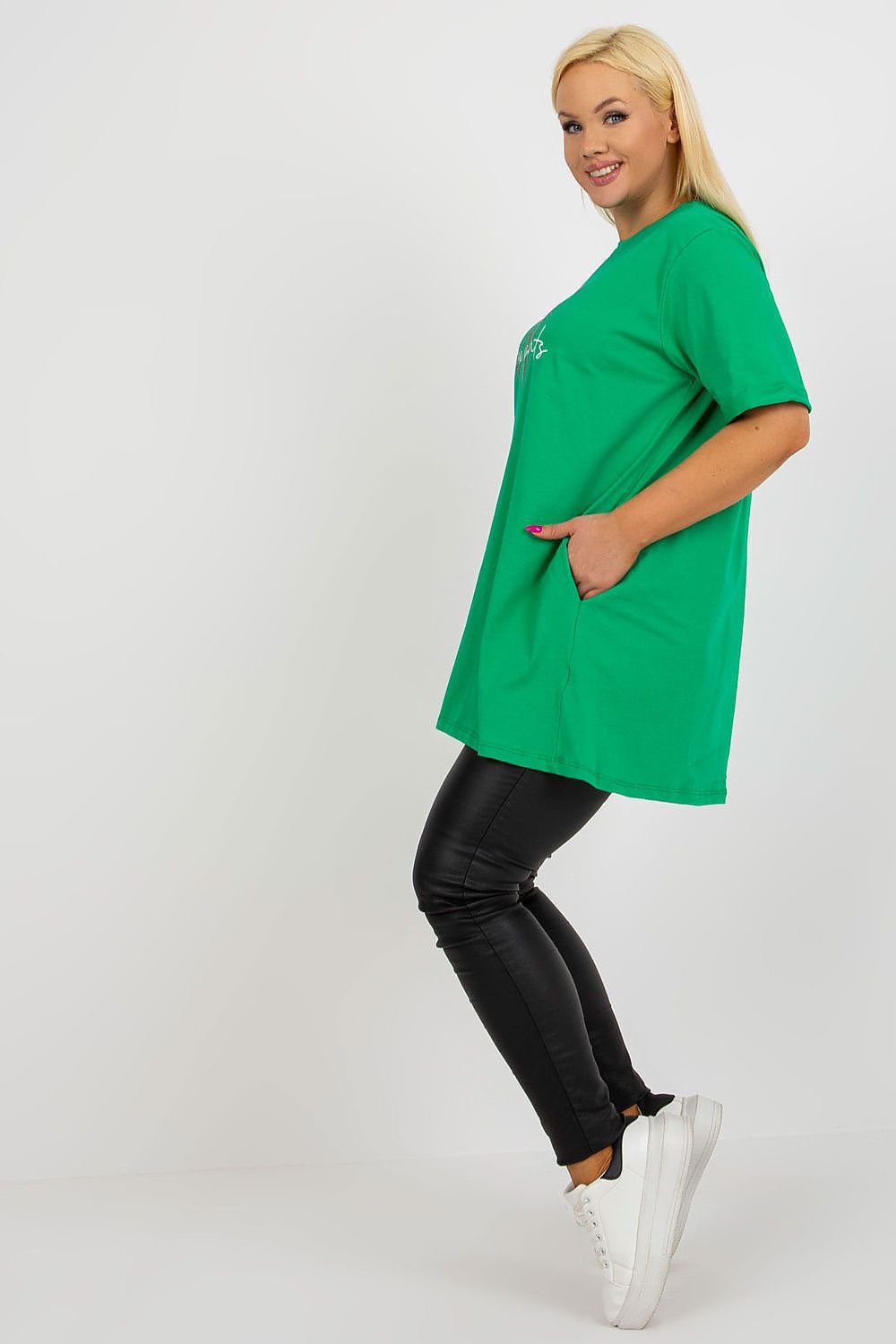 Chemisier grande taille model 180976 Relevance
