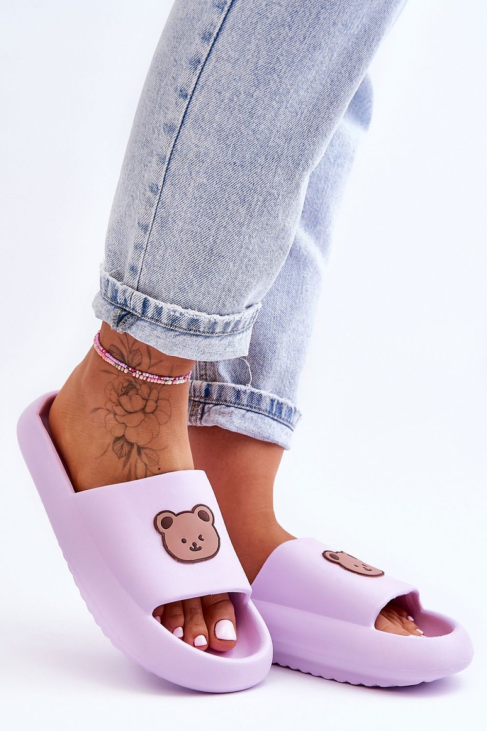 Clacquettes model 180982 Step in style