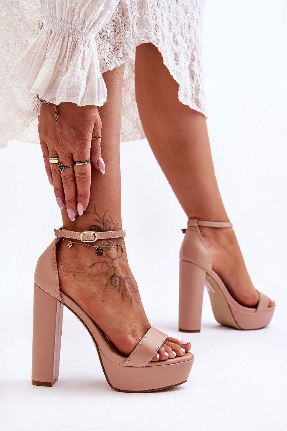 Heeled sandals model 181035 Step in style