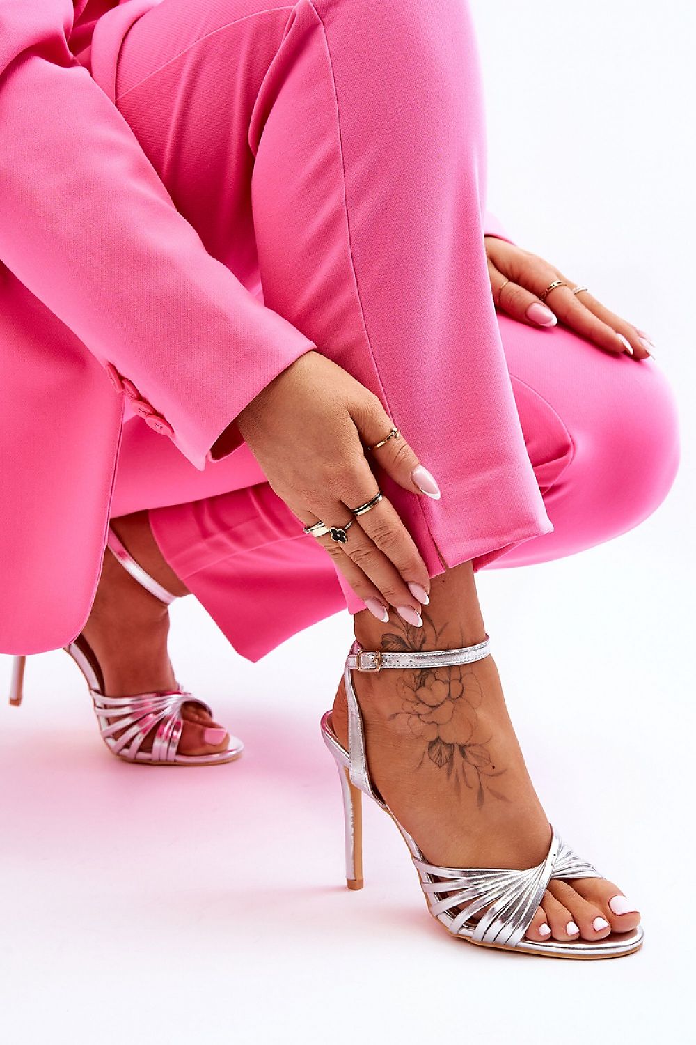 Heeled sandals model 181075 Step in style
