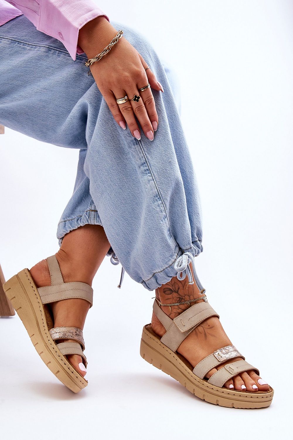 Buskins model 181423 Step in style