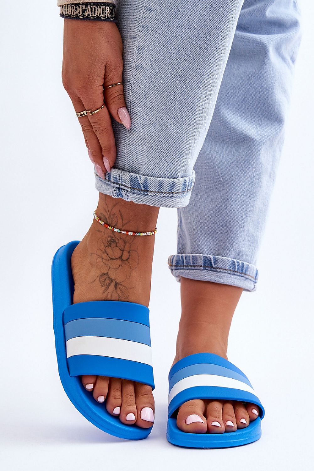 Clacquettes model 182401 Step in style