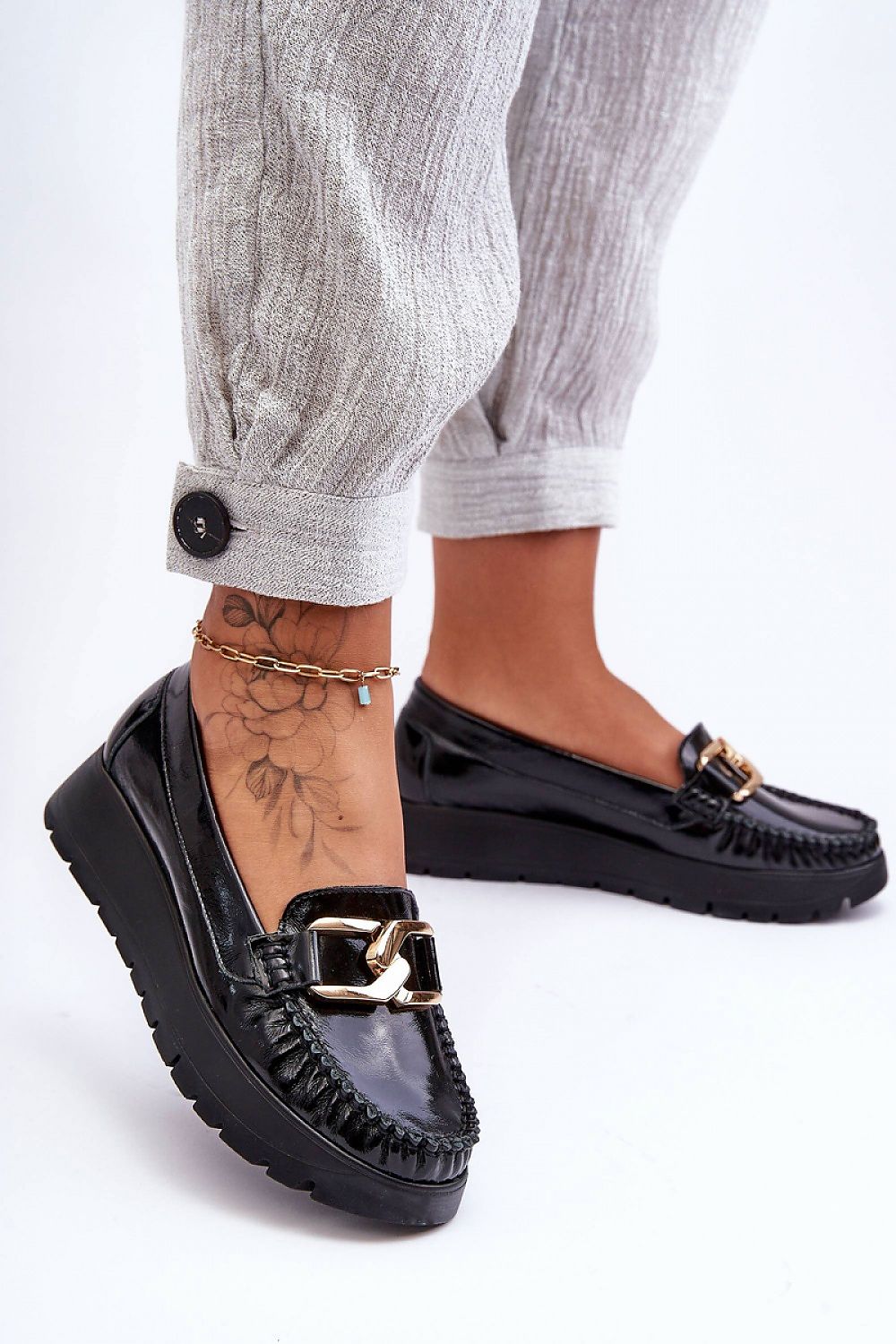 Moccasins model 184005 Step in style