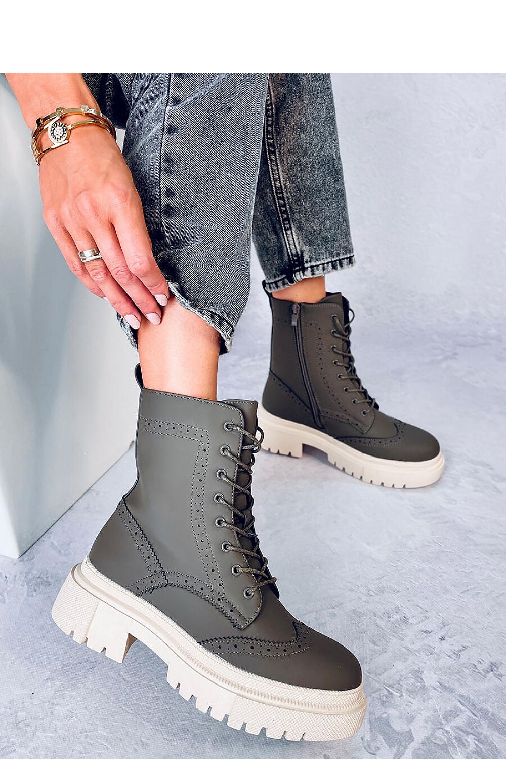 Bottes model 184651 Inello