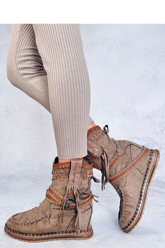 Bottes cothurnes model 184794 Inello