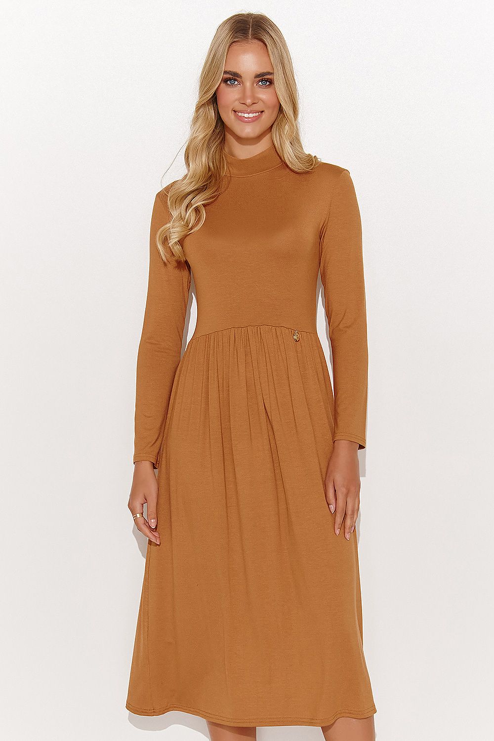 Day dress model 185230 Makadamia